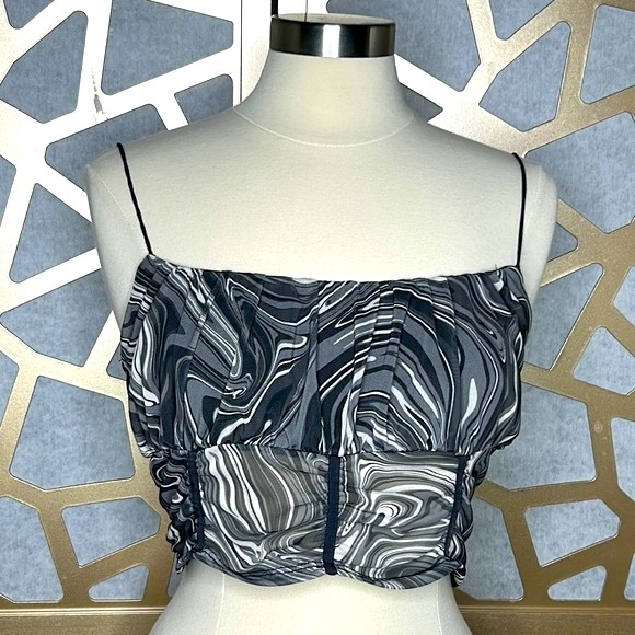 Y2K Mesh Crop Top‎ - Picture 1 of 7
